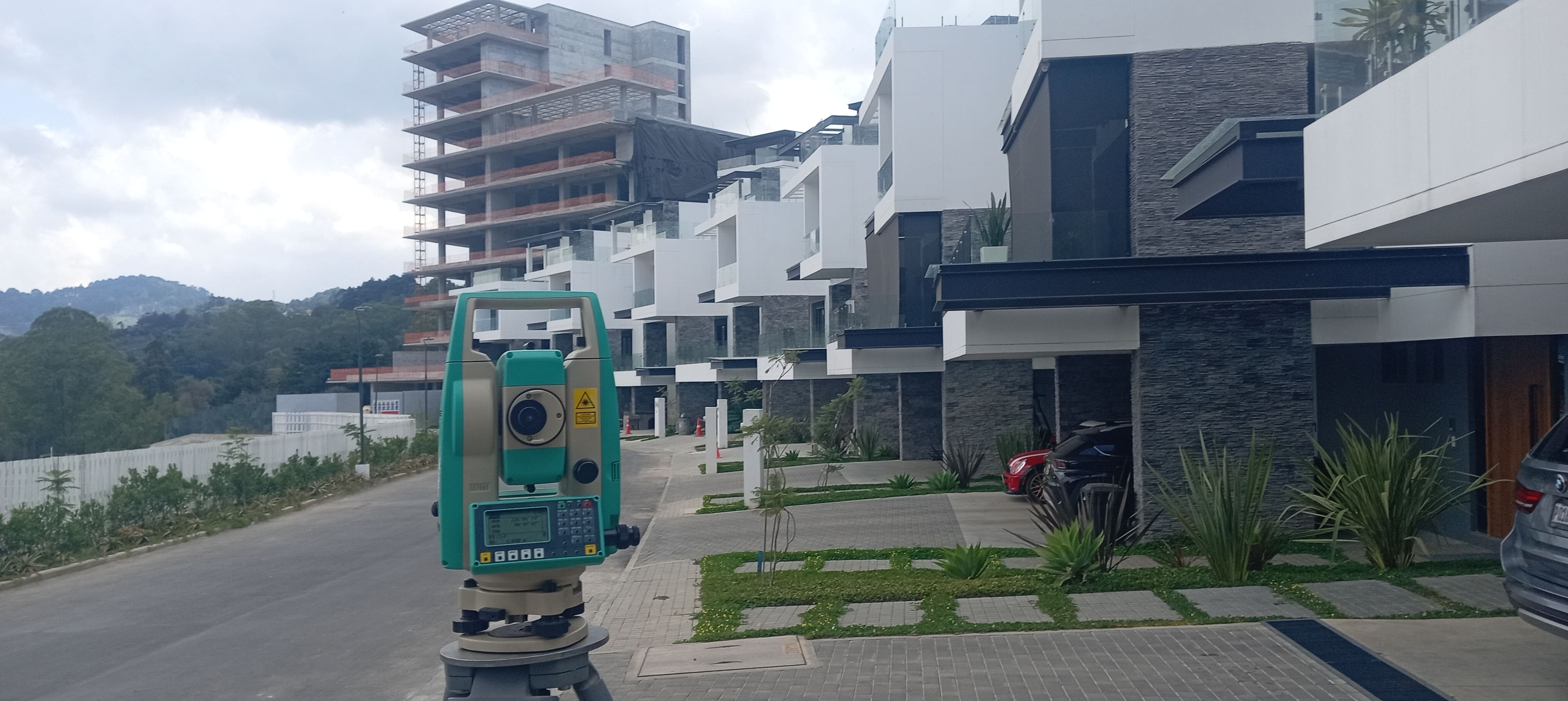 Equipo topográfico profesional